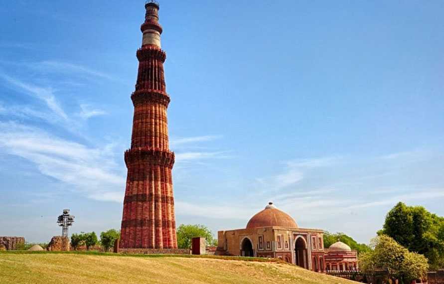 3 Nights 4 Days Golden Triangle Tour